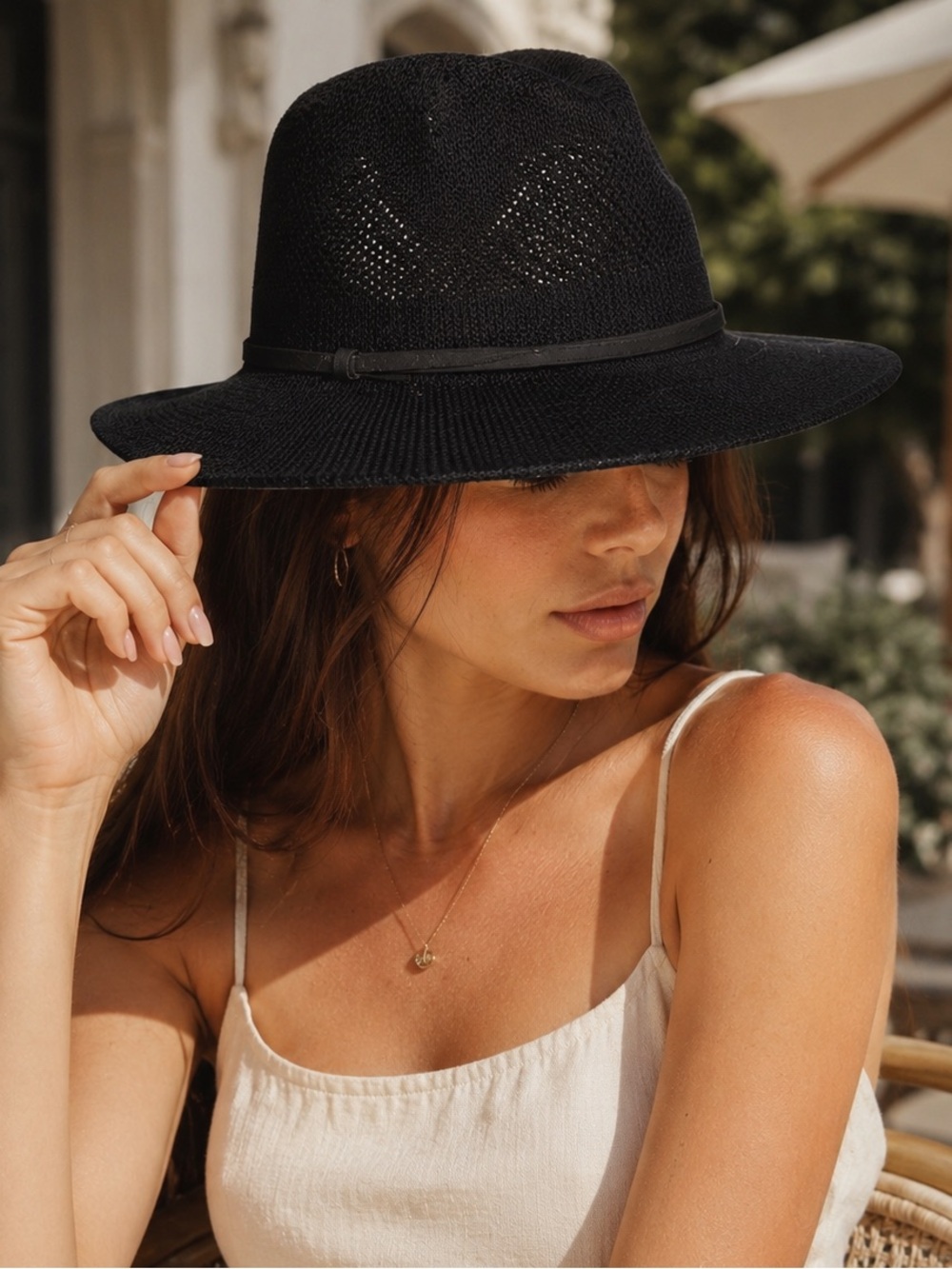 Women's Black Straw Fedora Hat with Slim Band